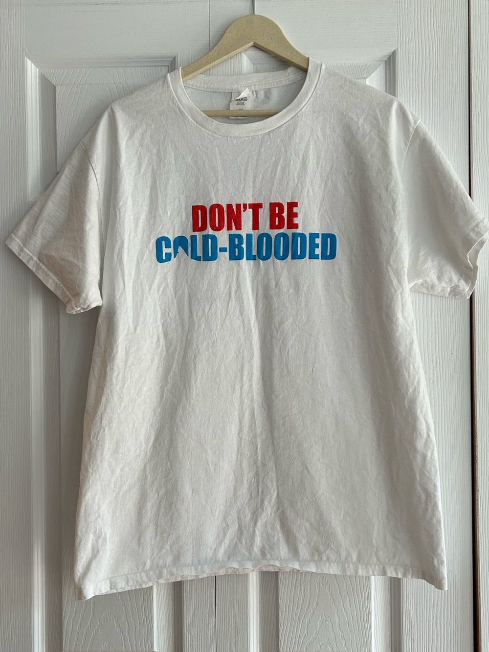 American Red Cross Shark Week Shirt Mens Hanes LRG White Donate Blood Promo Tee